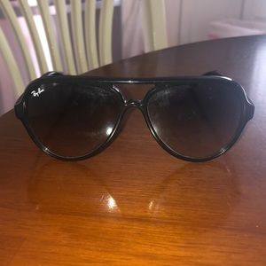RayBan aviator sunglasses w/ case